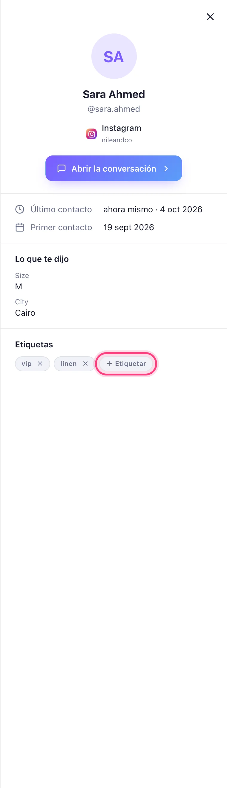 Abre una persona